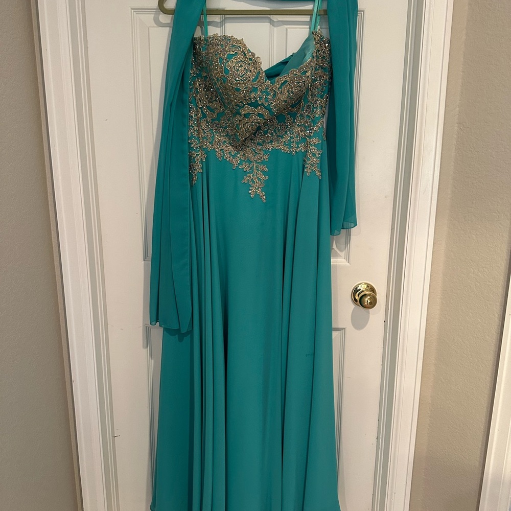 Teal Embellished Tiered Gown with Sweetheart Neckline
